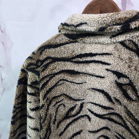 Vintage Y2K Jacket Womens Small Tan Zebra Sherpa Teddy Fuzzy Crop Coat Mob 90s - Picture 6 of 11